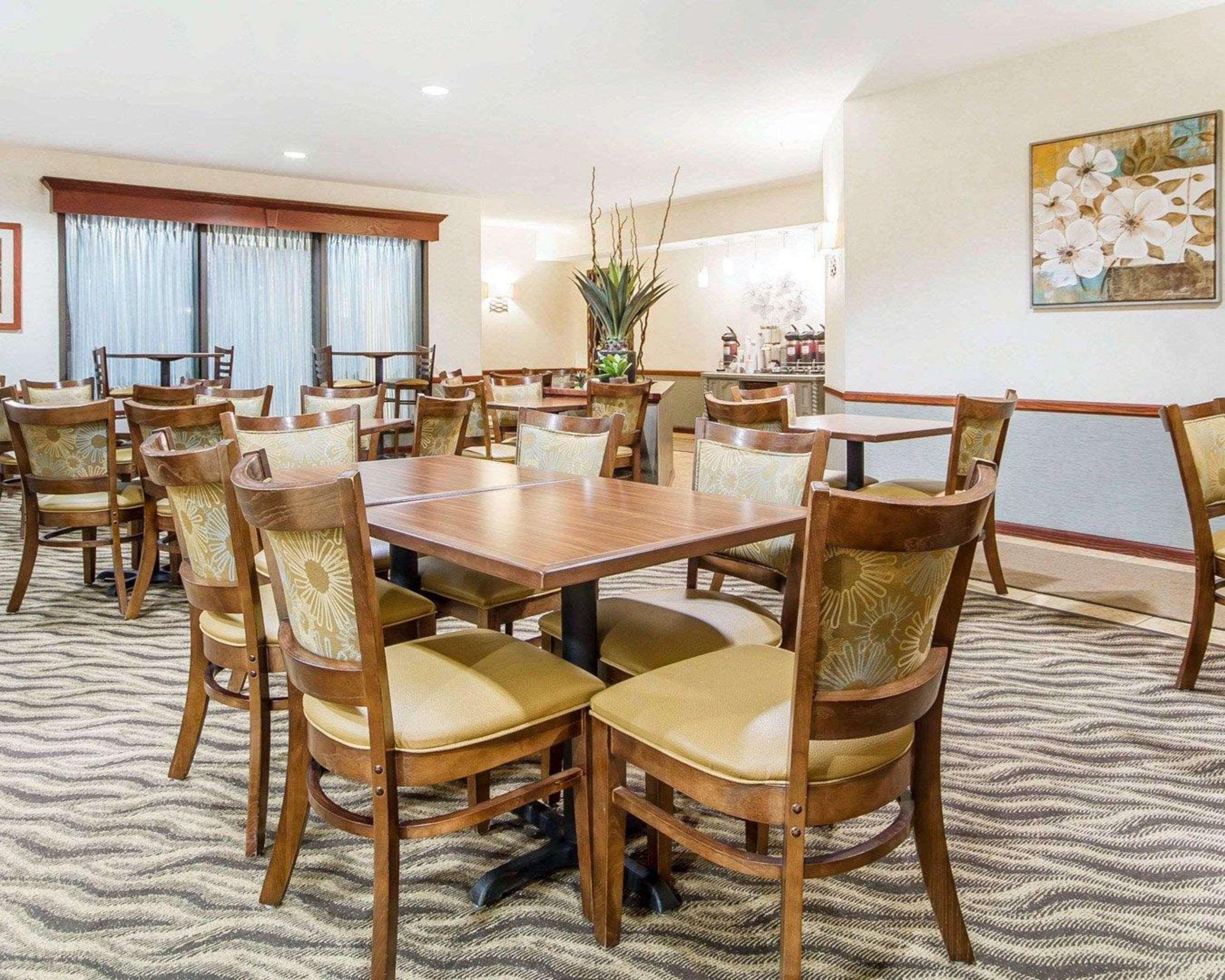 Comfort Suites Ramsey Eksteriør bilde