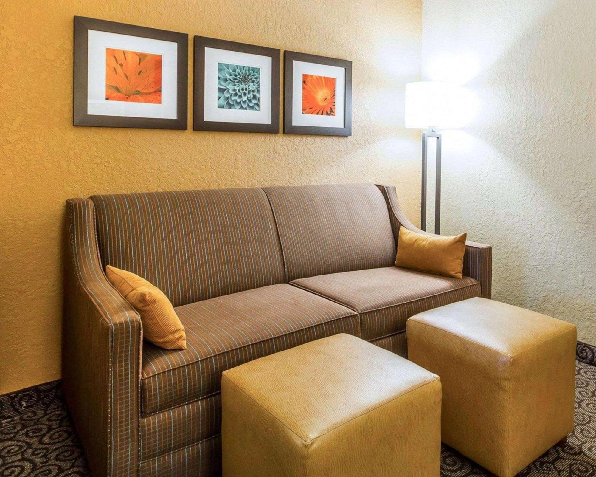Comfort Suites Ramsey Eksteriør bilde